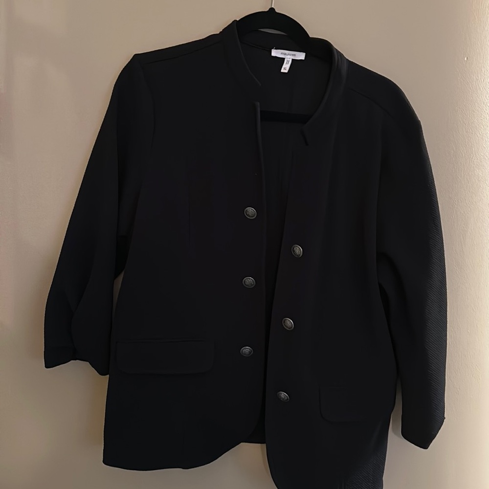 Black blazer with buttons
